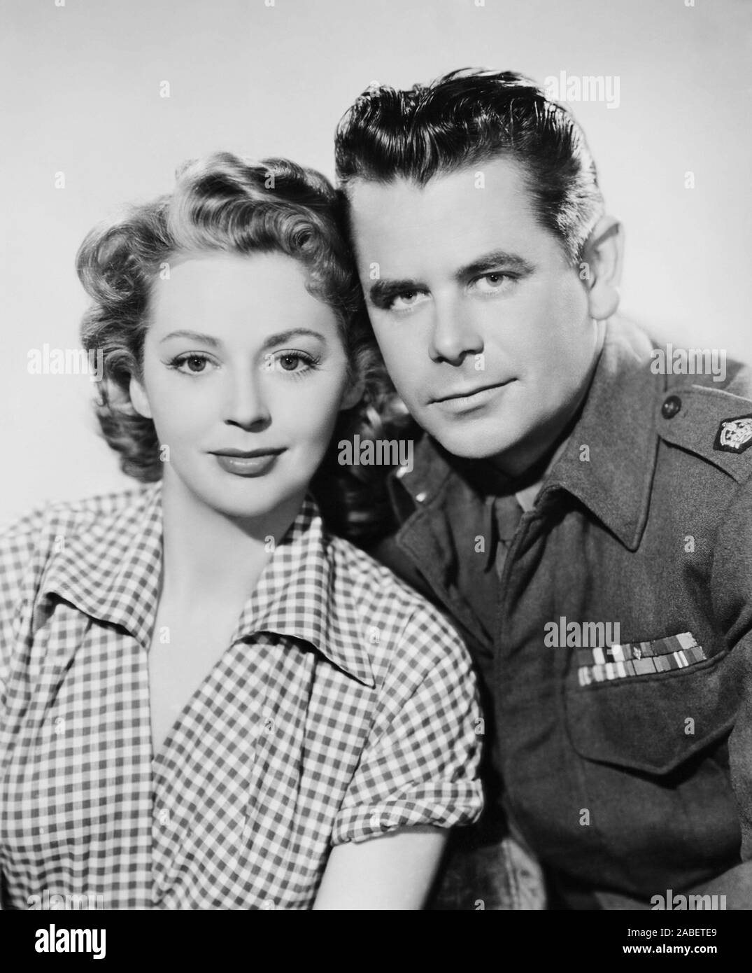 TERROR ON A TRAIN, from left: Anne Vernon, Glenn Ford, 1953 Stock Photo ...