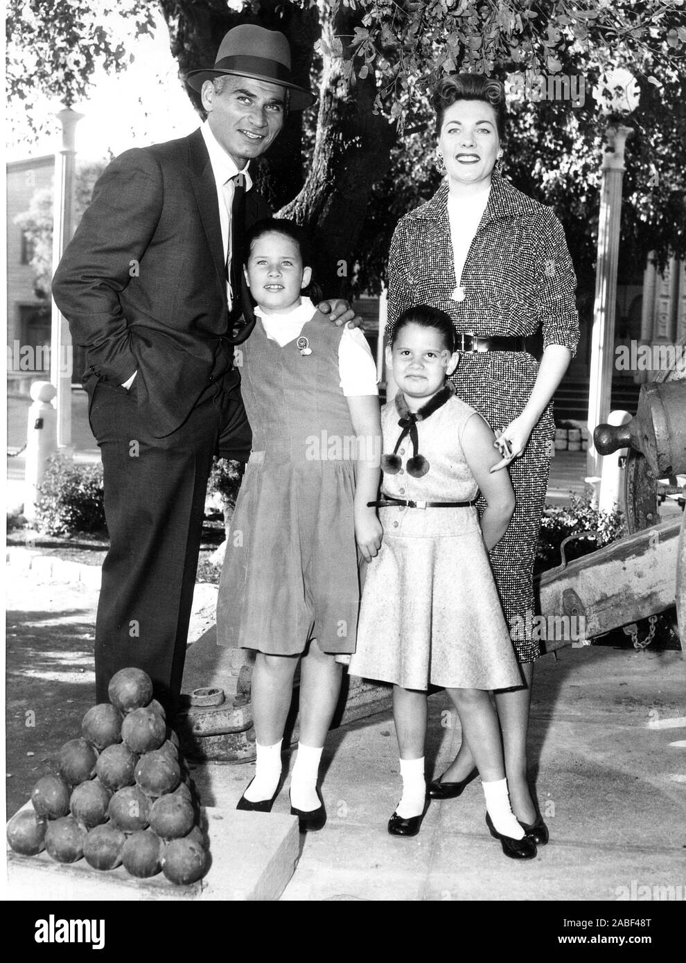Jeff Chandler And His Wife Marjorie Hoshelle With Their Daughters 