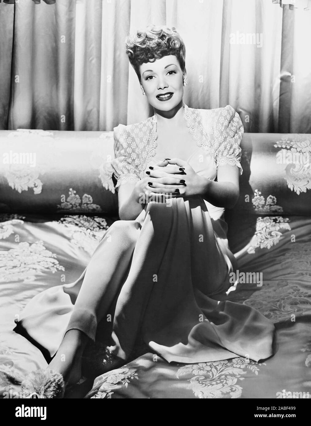 MAKE YOUR OWN BED, Jane Wyman, 1944 Stock Photo Alamy
