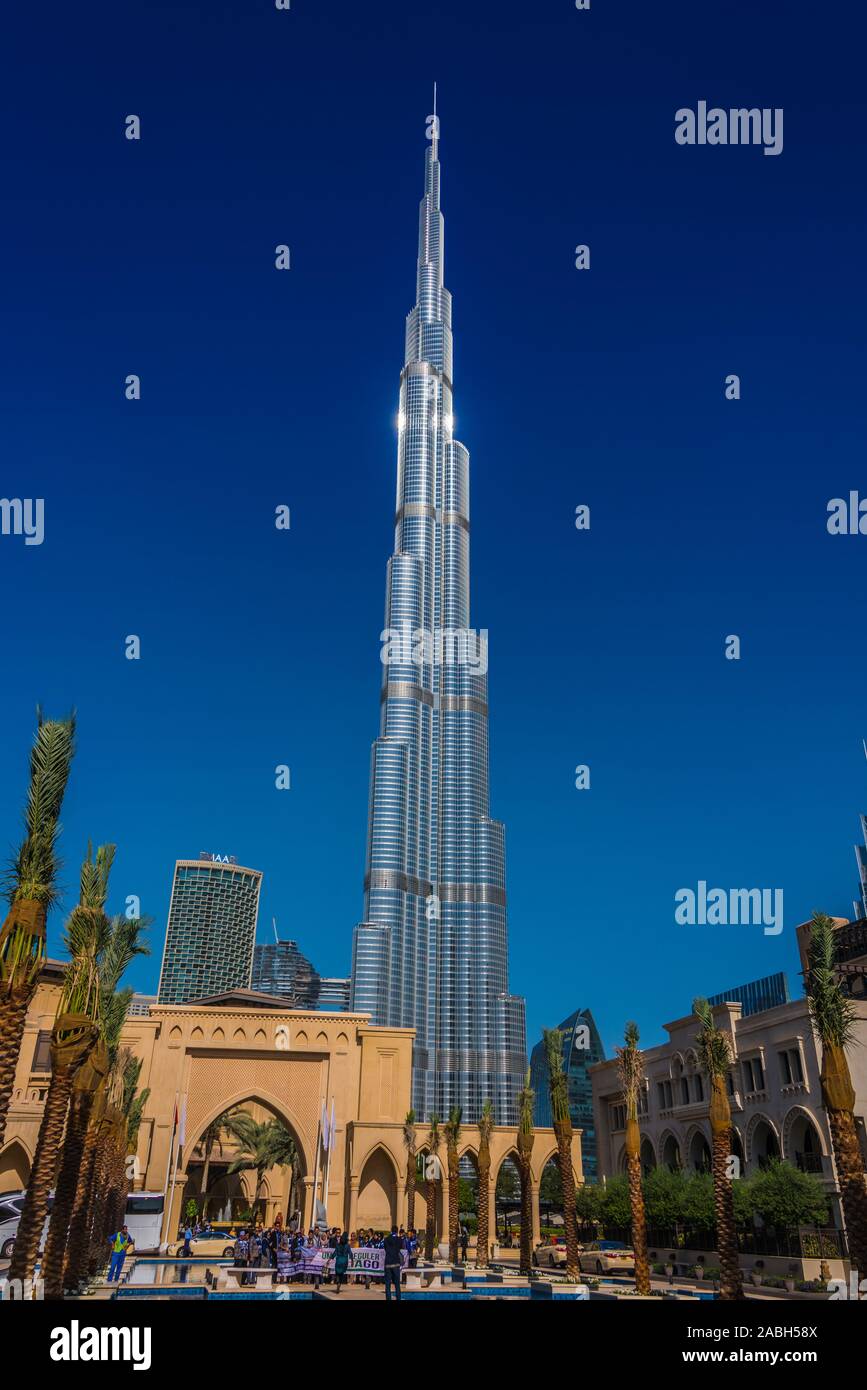 DUBAI, UNITED ARAB EMIRATES - FEB 7, 2019: Burj Khalifa or Khalifa Tower, the tallest building in the world, by night, Dubai, United Arab Emirates. Stock Photo