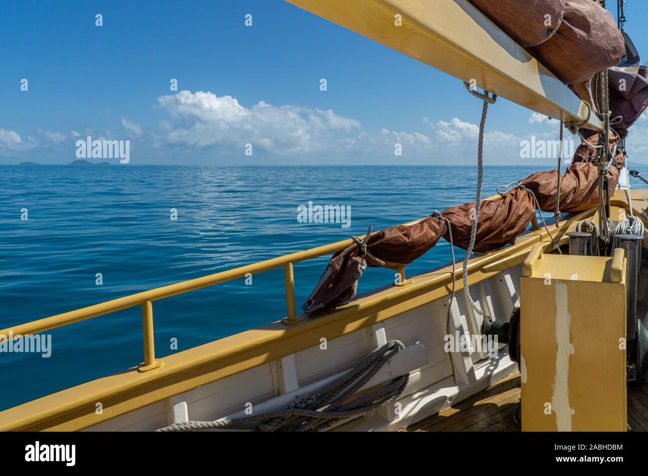 From A Sailing Ship You Can Watch The Beautiful Blue Sea In Australia Stock Photo Alamy From A Sailing Ship You Can Watch The Beautiful Blue Sea In Australia Stock Photo Alamy