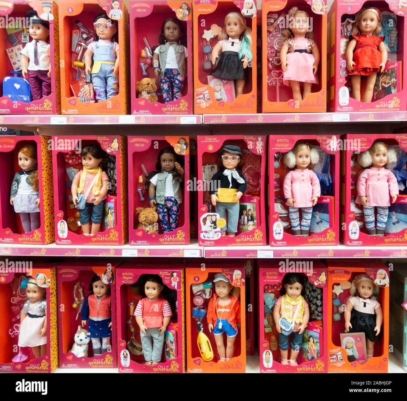 Our generation dolls hi-res stock photography and images - Alamy