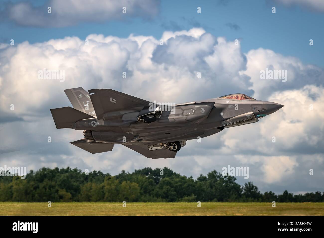 NEW WINDSOR, NY - AUGUST 2, 2019: The Lockheed Martin F-35 Lightning II from Stewart International Airport during the New York Airshow. Stock Photo