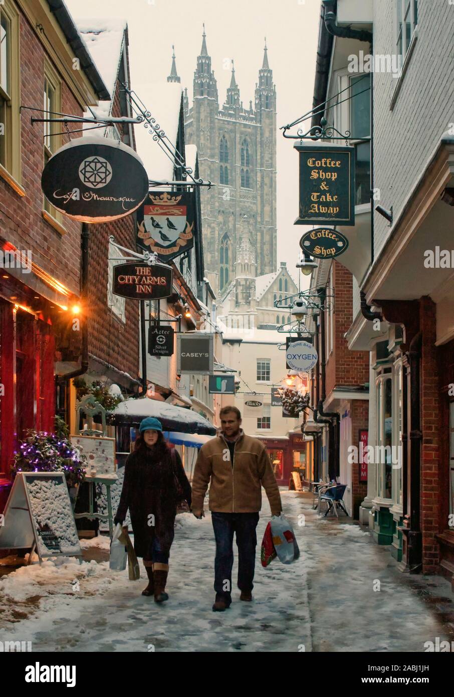Canterbury,Christmas Shopping,in the,Snow,Butchery Lane,Canterbury