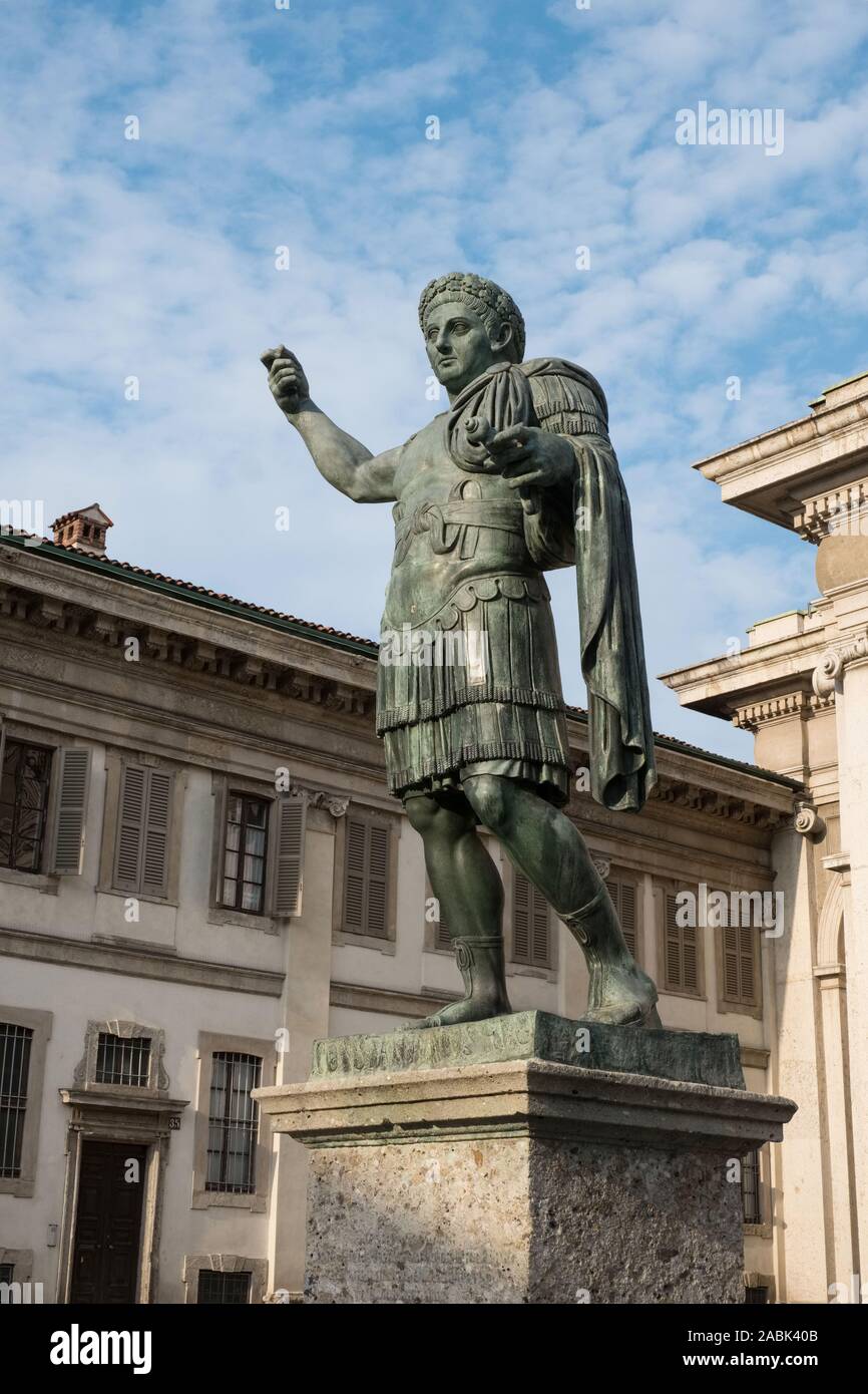 Italy, Milan statue of the Emperor Constantine I Stock Photo Alamy