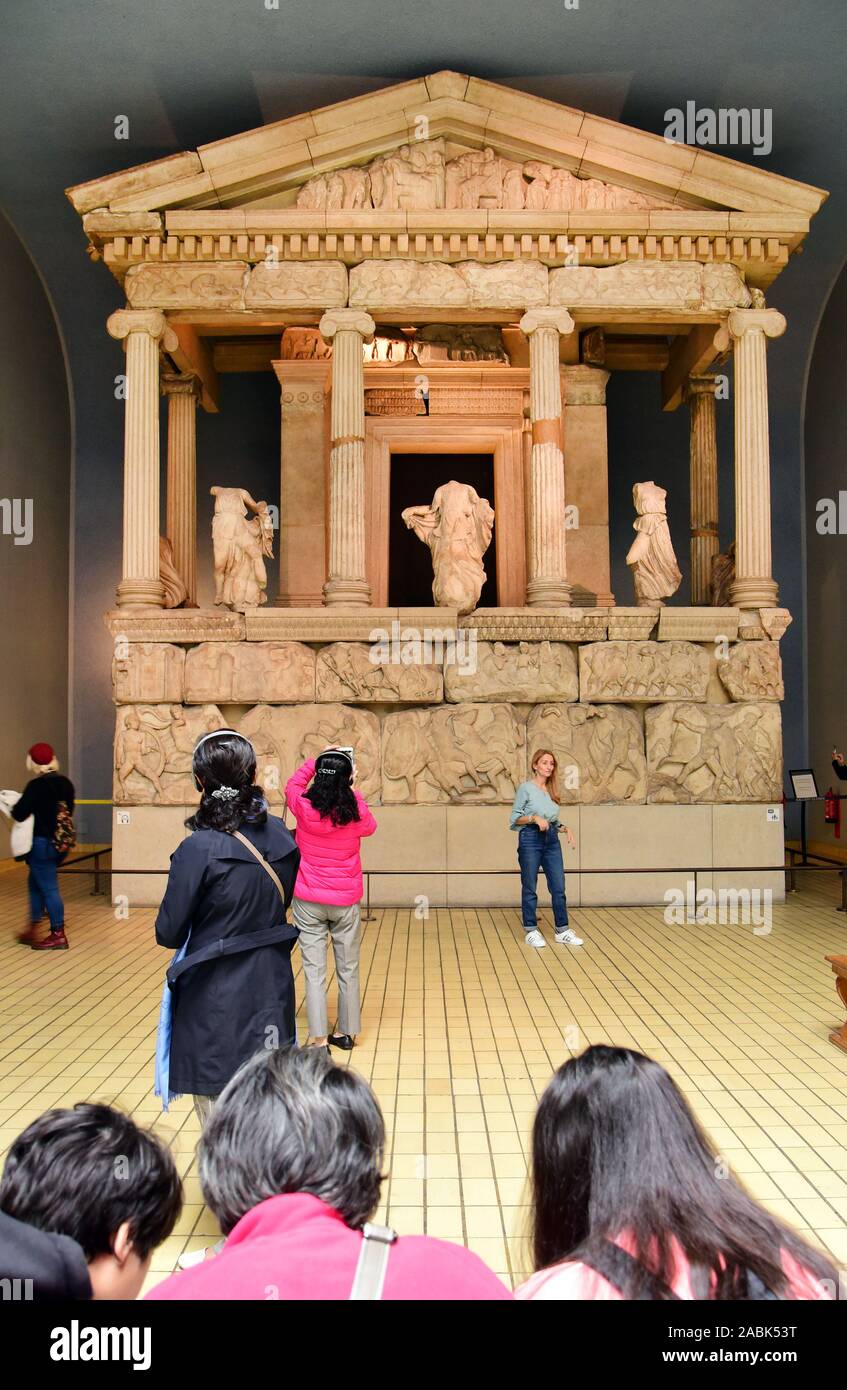 06 September 2019, Great Britain, London The Nereiden Monument is one