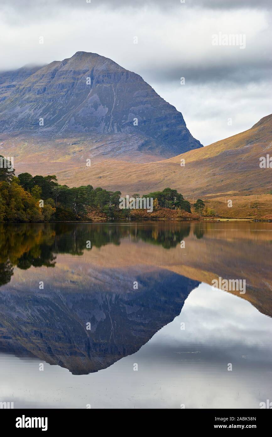 Liathach reflected in Loch Clair, Torridon, Wester Ross, Highland, Scotland Stock Photo