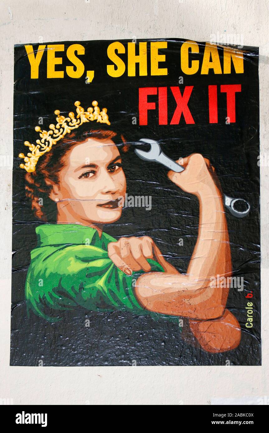 Poster mit dem Portrait der britischen Queen mit dem Slogan 'Yes, she can fix it' (wohl als Kommentar zum Brexit) - Graffity/ Street Art, Montmartre, Stock Photo