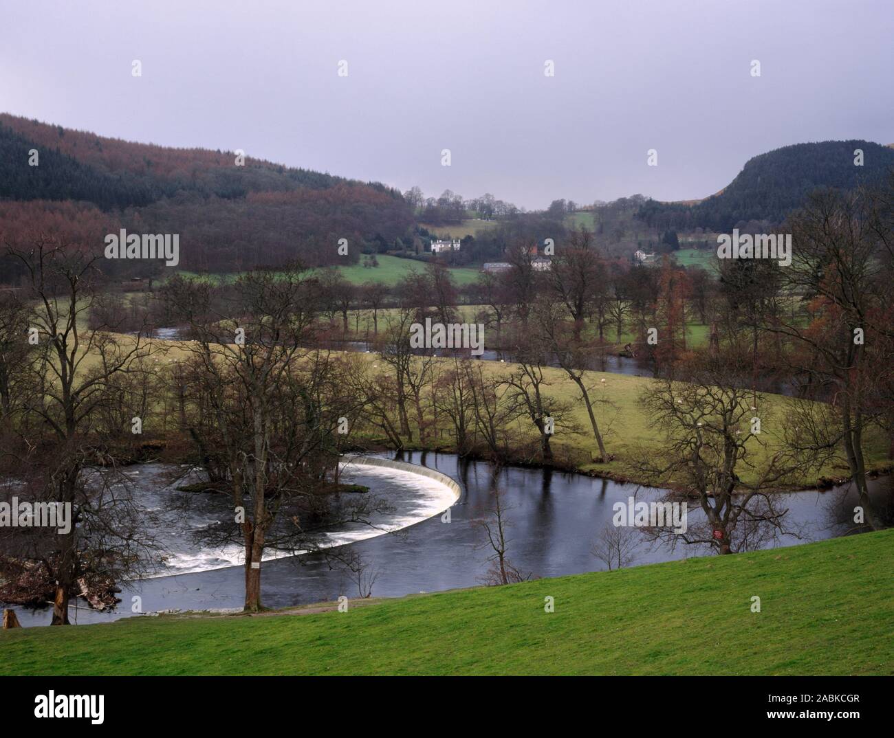 The Horseshoe Falls weir, River Dee, Llangollen Stock Photo Alamy