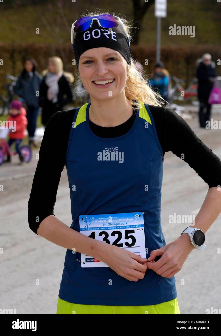 Thea Heim wins the 20 km final run of the Munich winter series in the Olympic Park. [automated translation] Stock Photo
