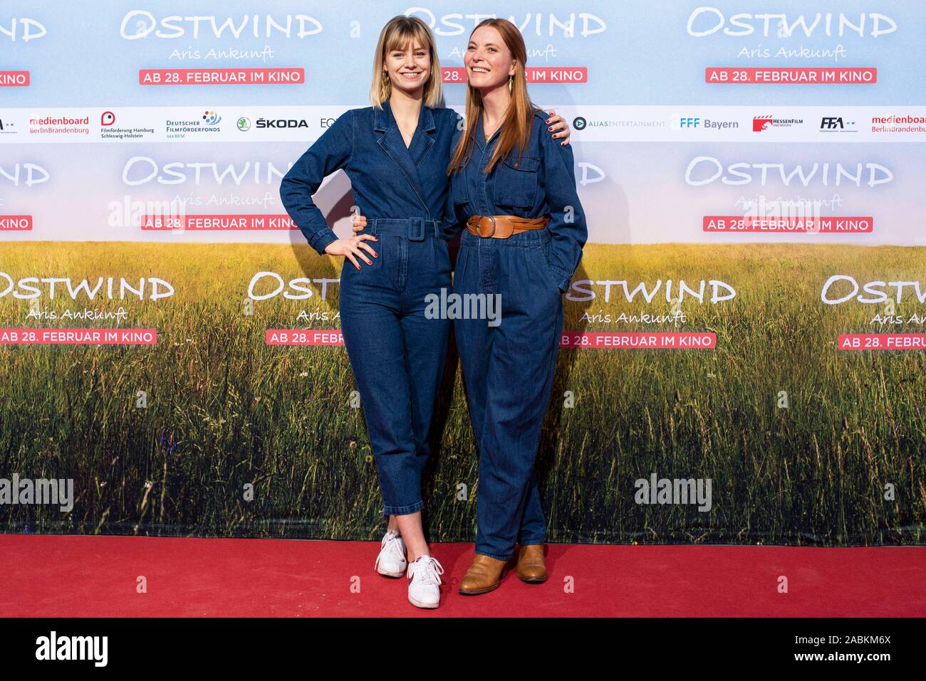 The actress Hanna Binke (l.) from the film 'Ostwind - Aris Ankunft' poses with director Theresa von Eltz (r.) on the red carpet at Equilaland in Munich (Upper Bavaria) on Sunday, February 18, 2019. [automated translation] Stock Photo