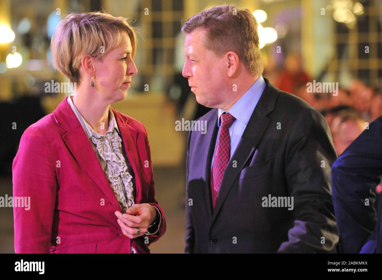 Katrin Habenschaden and Robert Brannekämper at the BÜNDNIS Nordost information event on the SEM Nordost (urban development measure) in the new theatre factory in Munich. [automated translation] Stock Photo