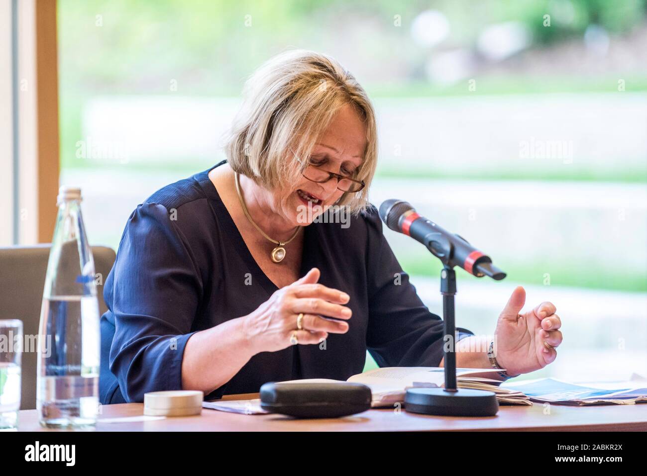 Sabine Leutheusser-Schnarrenberger, former Federal Minister of Justice, will read in front of an audience in the new Irenensaal of the publishing house Wort und Bild in Baierbrunn from her book 'Haltung ist Stärke' ('Attitude is Strength'). [automated translation] Stock Photo