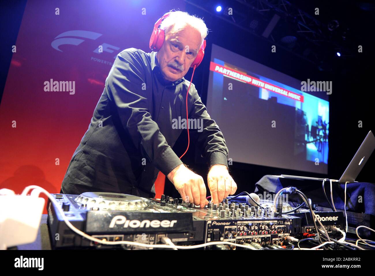 The Italian music producer and composer Giorgio Moroder plays at the FPT Industrial Event in the Technikum München. [automated translation] Stock Photo