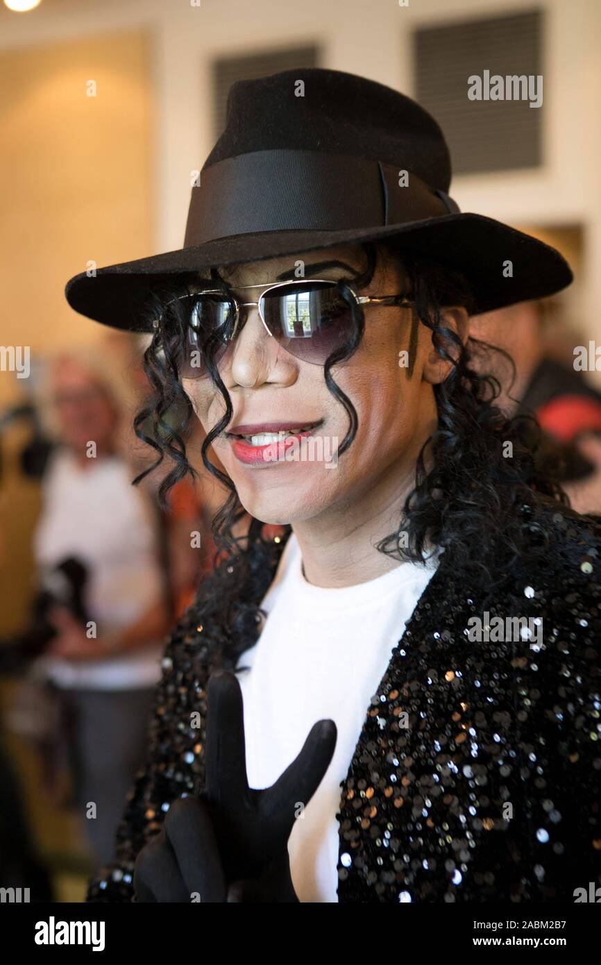 Us singer michael jackson hi-res stock photography and images - Alamy