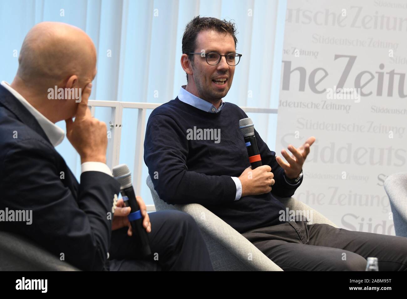 Andrian Kreye (left) and Dirk von Gehlen at the Night of the SZ Authors in the Siemens Auditorium on 'How Fridays for Future is Changing Politics'. [automated translation] Stock Photo