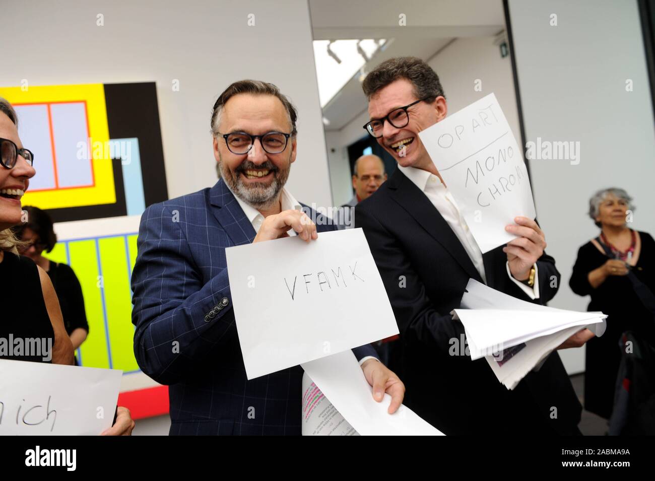 Opening weekend of the Munich art festival of 'Various Others', an association of Munich galleries. The picture shows the 'Open Art' opening in the Galerie Thomas with cultural advisor Anton Biebl (l.) and the board of the Galerieinitiatve, Markus Braun-Otto (r.). [automated translation] Stock Photo