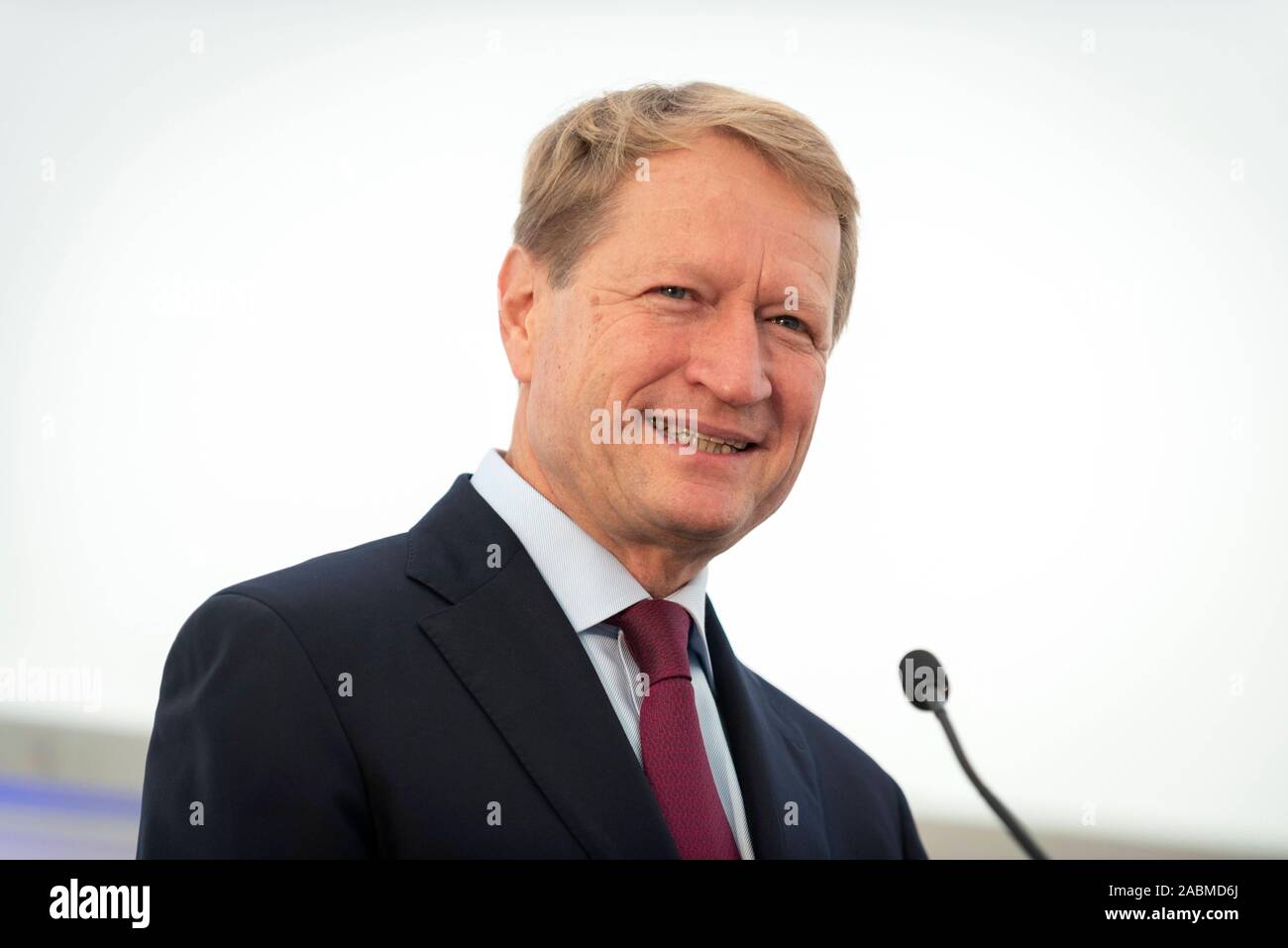 BR Director General Ulrich Wilhelm will speak on Tuesday, 8 October 2019 at the topping-out ceremony of the Aktualitätenzentrum und Wellenhaus in Freimann (Upper Bavaria). [automated translation] Stock Photo