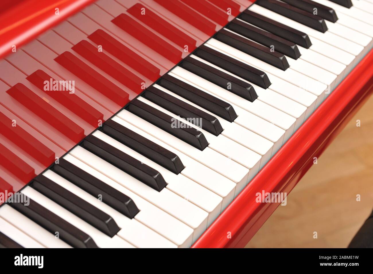 conocido simultáneo No esencial Keys of a piano made by Steinway and Sons. [automated translation] Stock  Photo - Alamy