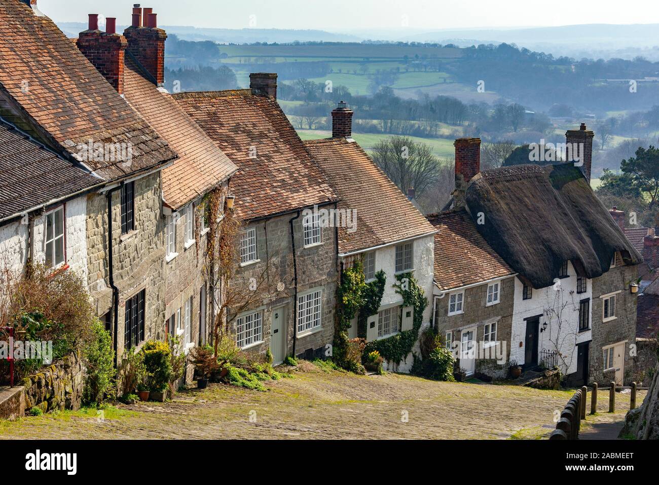 Shaftsbury. England. 03.17.09. Picturesque Gold Hill in the town of