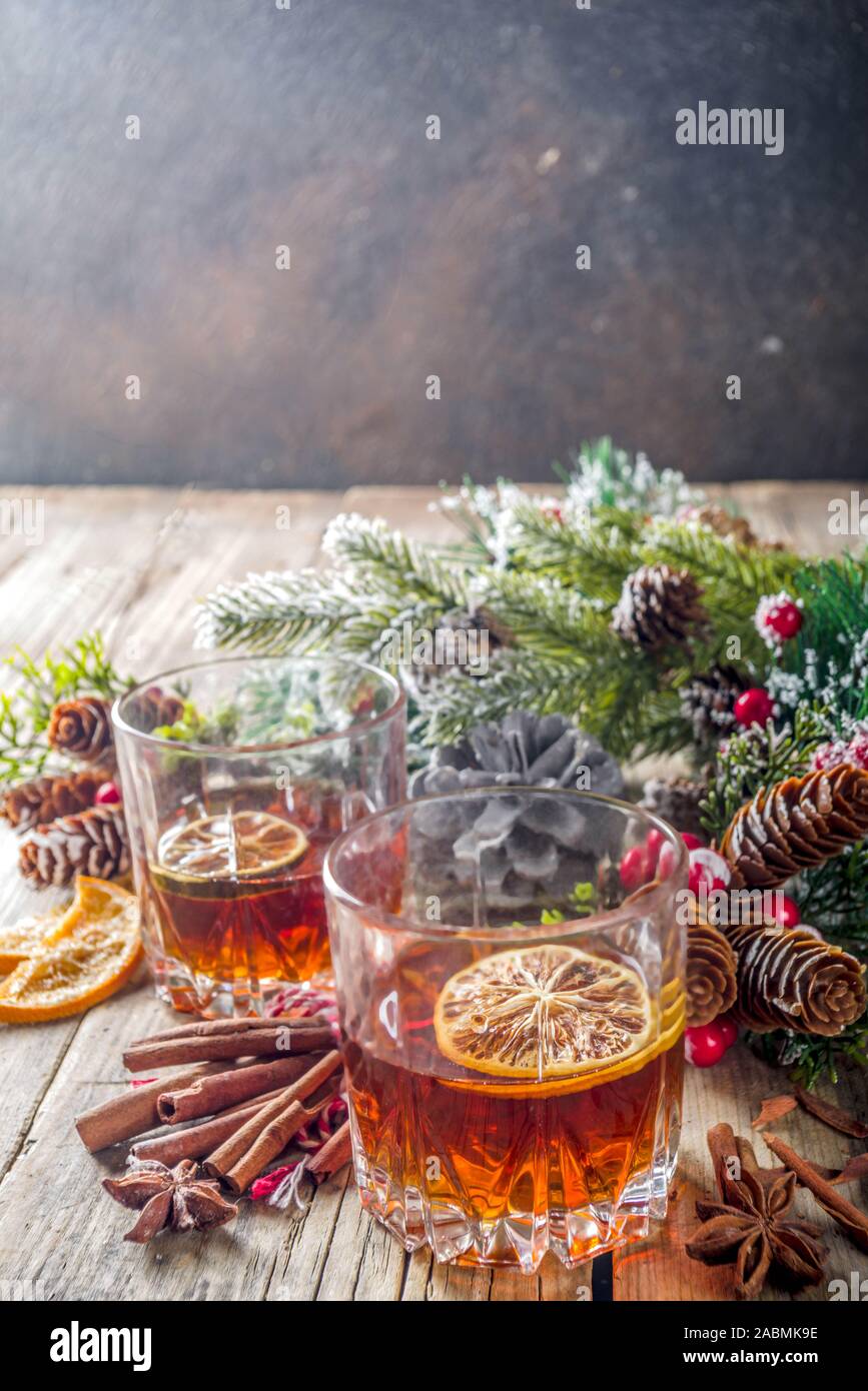 20 celebratory cocktails for the holiday season frugal. Bourbon Christmas Drink Recipes - Christmas Drink With Bourbon / 20 Bourbon Cocktails To Try ...