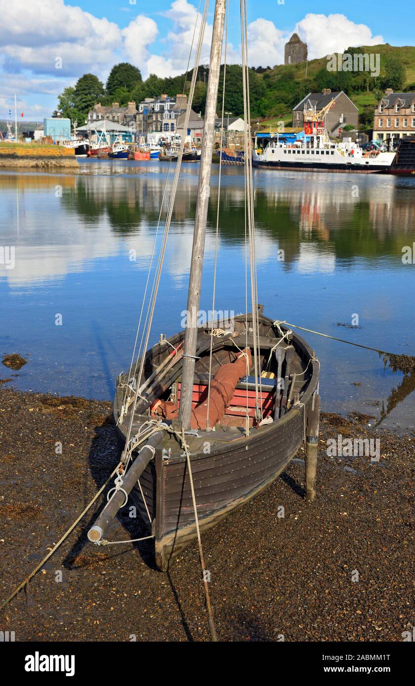 Tarbert, Loch Fyne, with Tarbert Castle on the hill across the bay