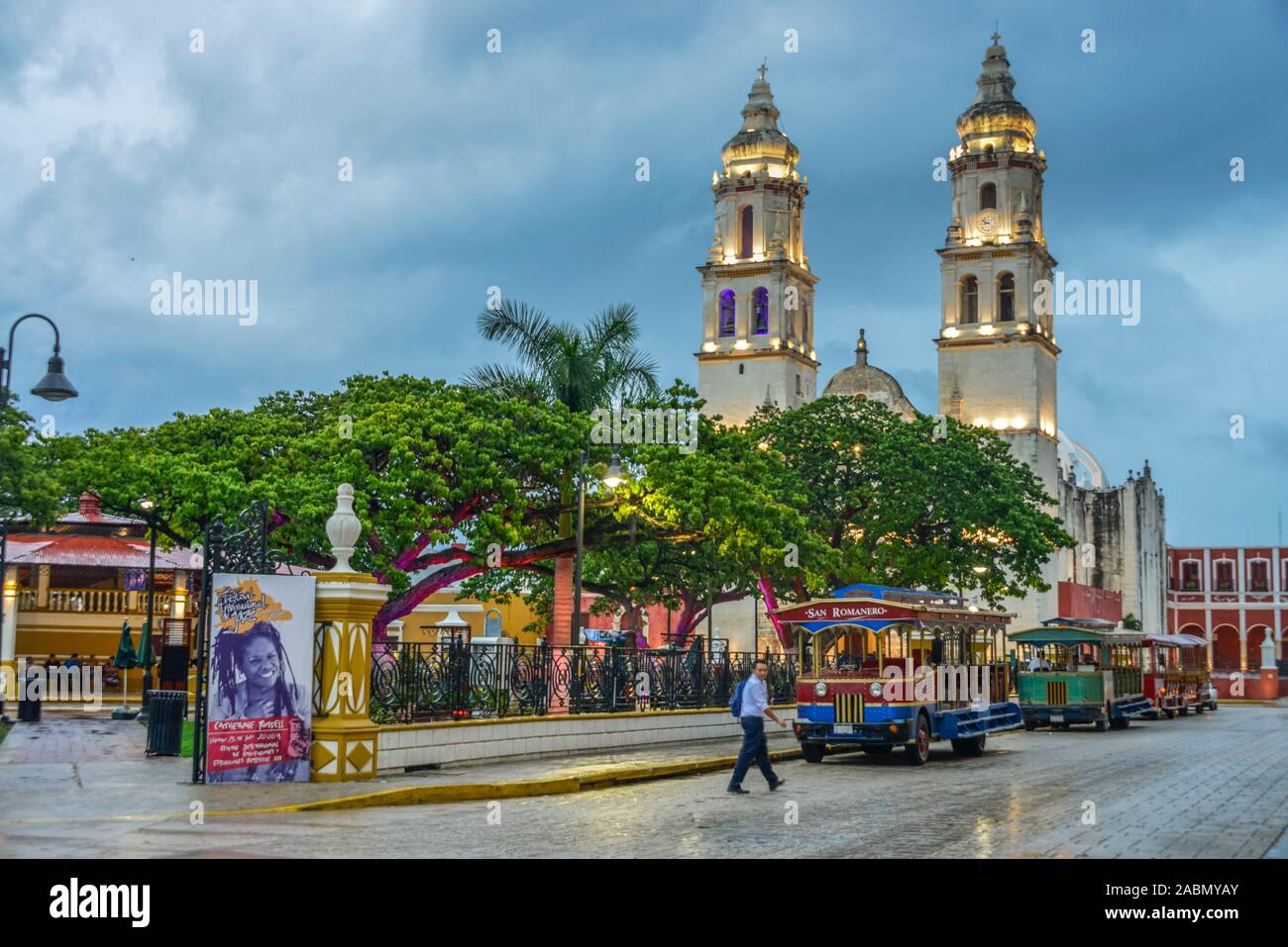 Catedral de Nuestra Senora de la Purisima Concepcion, Plaza de la Independencia, Campeche, Mexiko Stock Photo