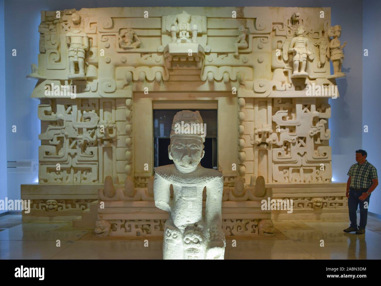 Mayamuseum 'Gran Museo del Mundo Maya', Merida, Yucatan, Mexiko Stock Photo