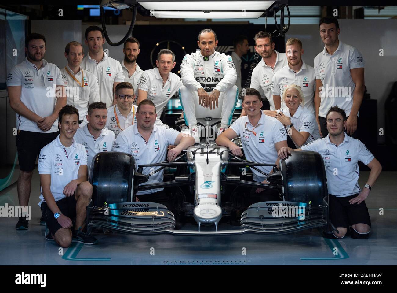 Abu Dhabi, United Arab Emirates. 28th Nov, 2019. Mercedes AMG Petronas F1 Team's British driver Lewis Hamilton poses for photos with his team prior to the start of the Abu Dhabi Formula 1 Grand Prix weekend at the Yas Marina Circuit in Abu Dhabi. Credit: SOPA Images Limited/Alamy Live News Stock Photo