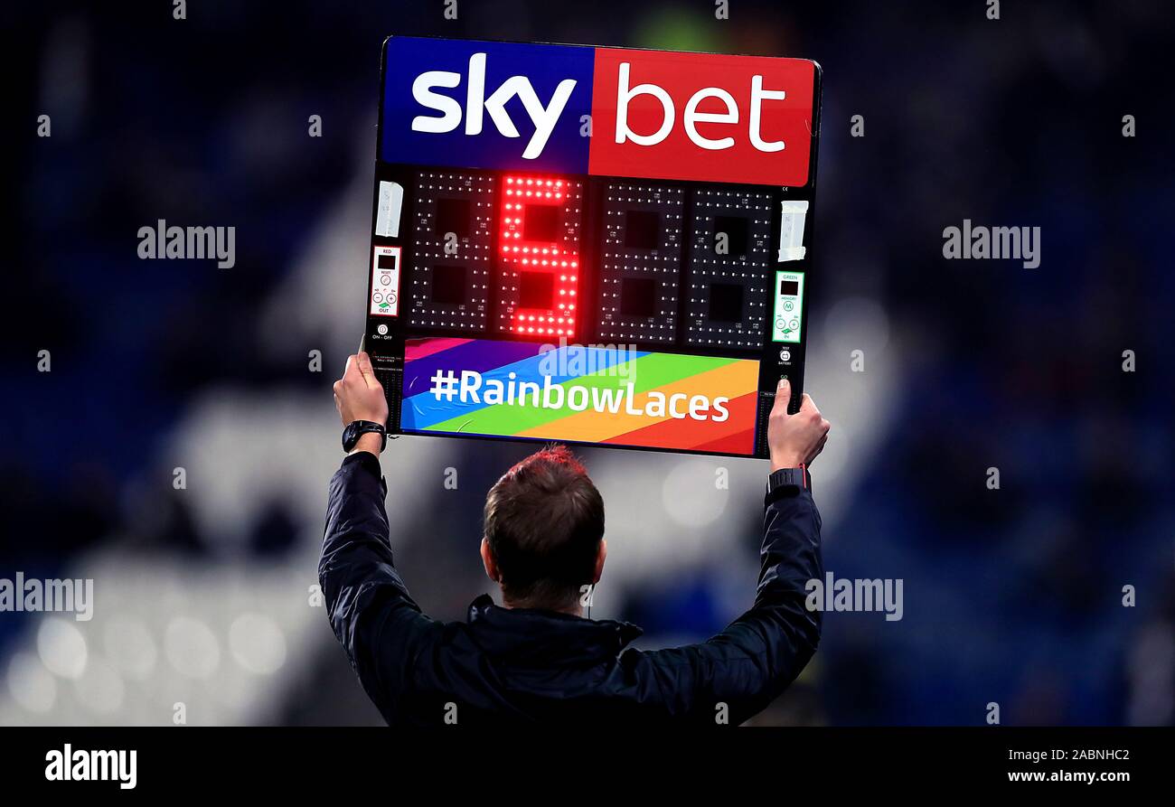 The fourth official holds up the electonic board indicating five minutes of injury time during the Sky Bet Championship match at John Smith's Stadium, Huddersfield Stock Photo