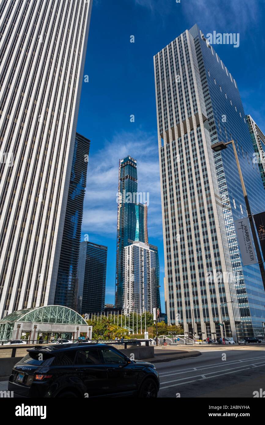 The Aon Center, and Blue Cross and Blue Shield of Illinois, Chicago