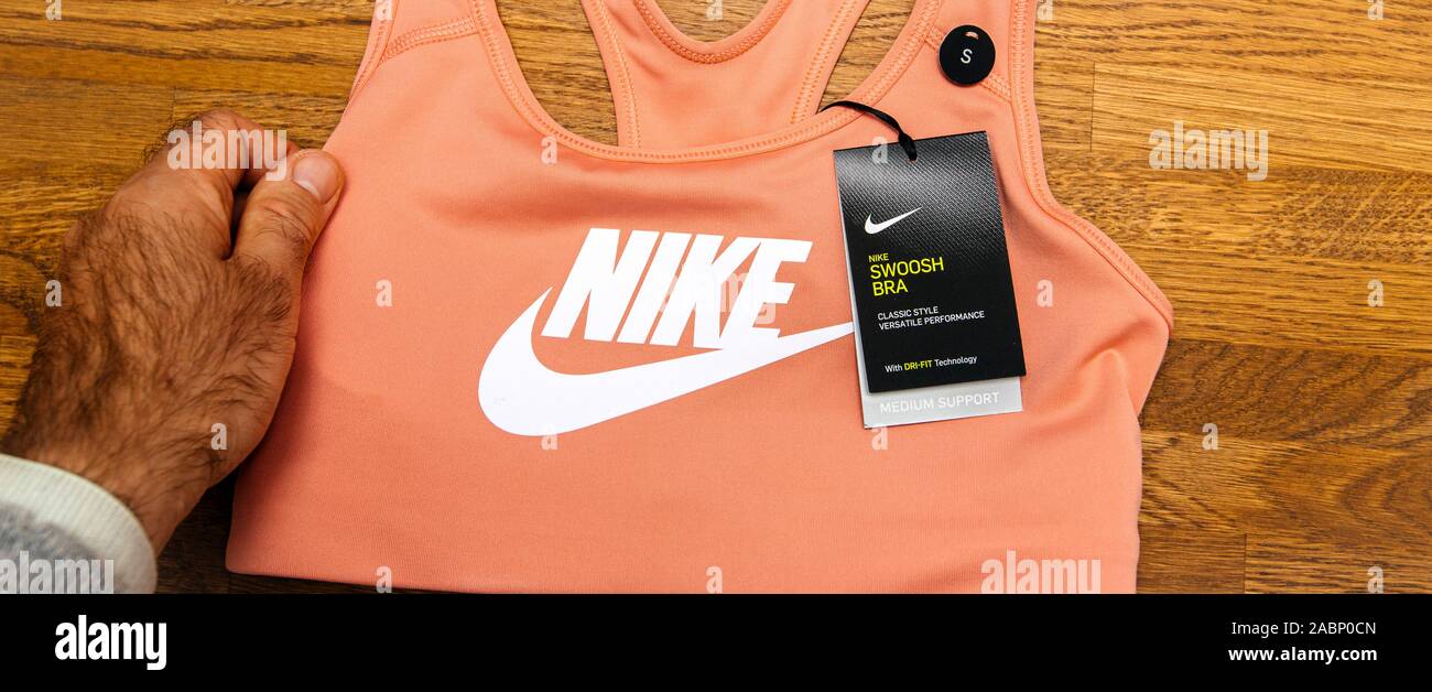 nike classic bra classic style versatile performance