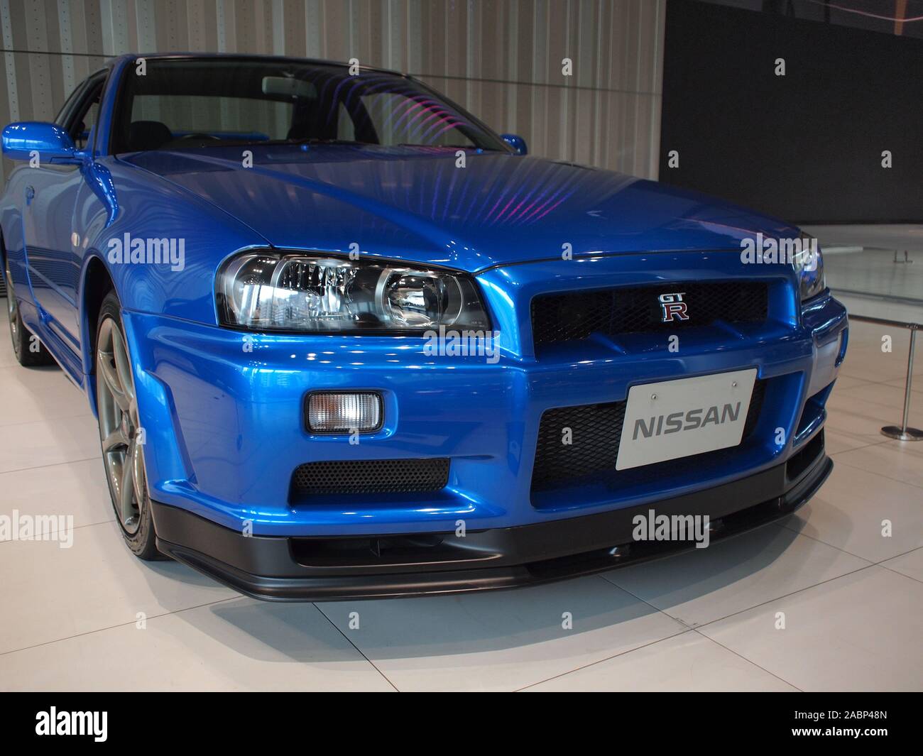V motor hi-res stock photography and images - Page 9 - Alamy