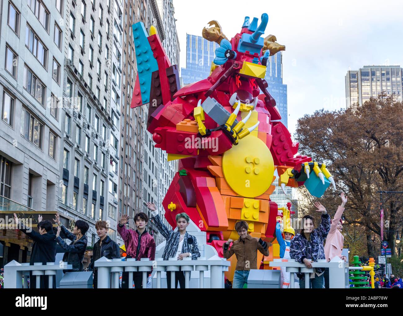 New York Usa 28 November 2019 Seoul Based Pop Group Nct 127 Wave From Aboard The Brick Changer Float By Lego At The Macy S Thanksgiving Parade In New York City Credit Enrique Shore Alamy Live