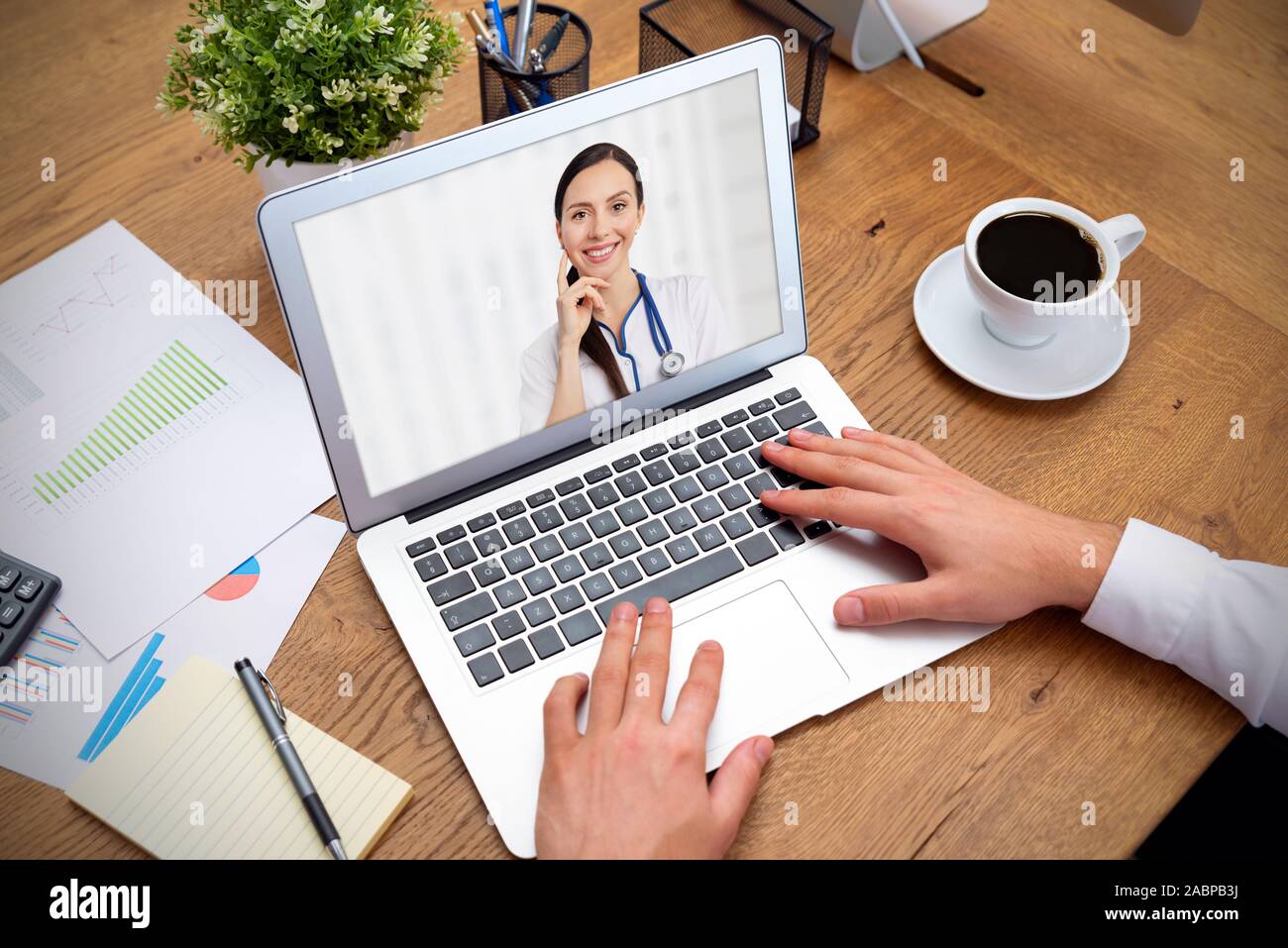 Telehealth hi-res stock photography and images - Alamy