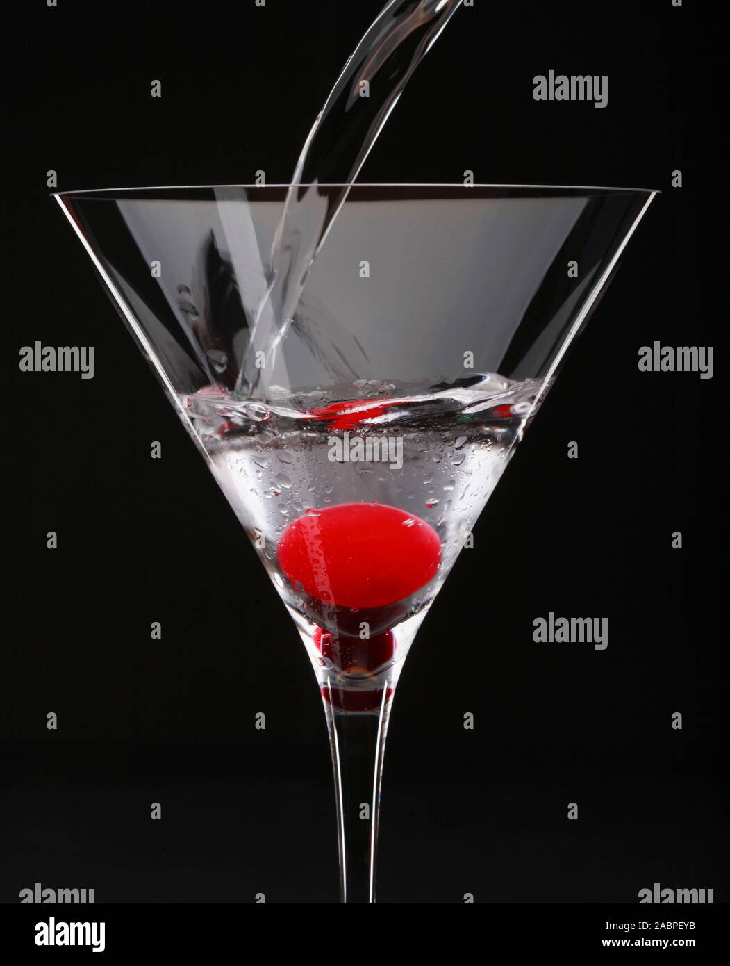 Martini mit Kirsche Stock Photo