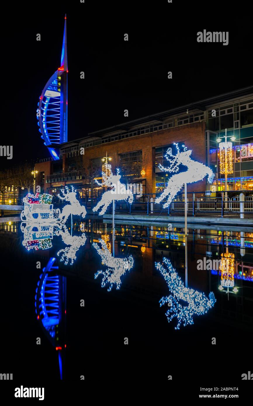 Gunwharf quays christmas lights hires stock photography and images Alamy