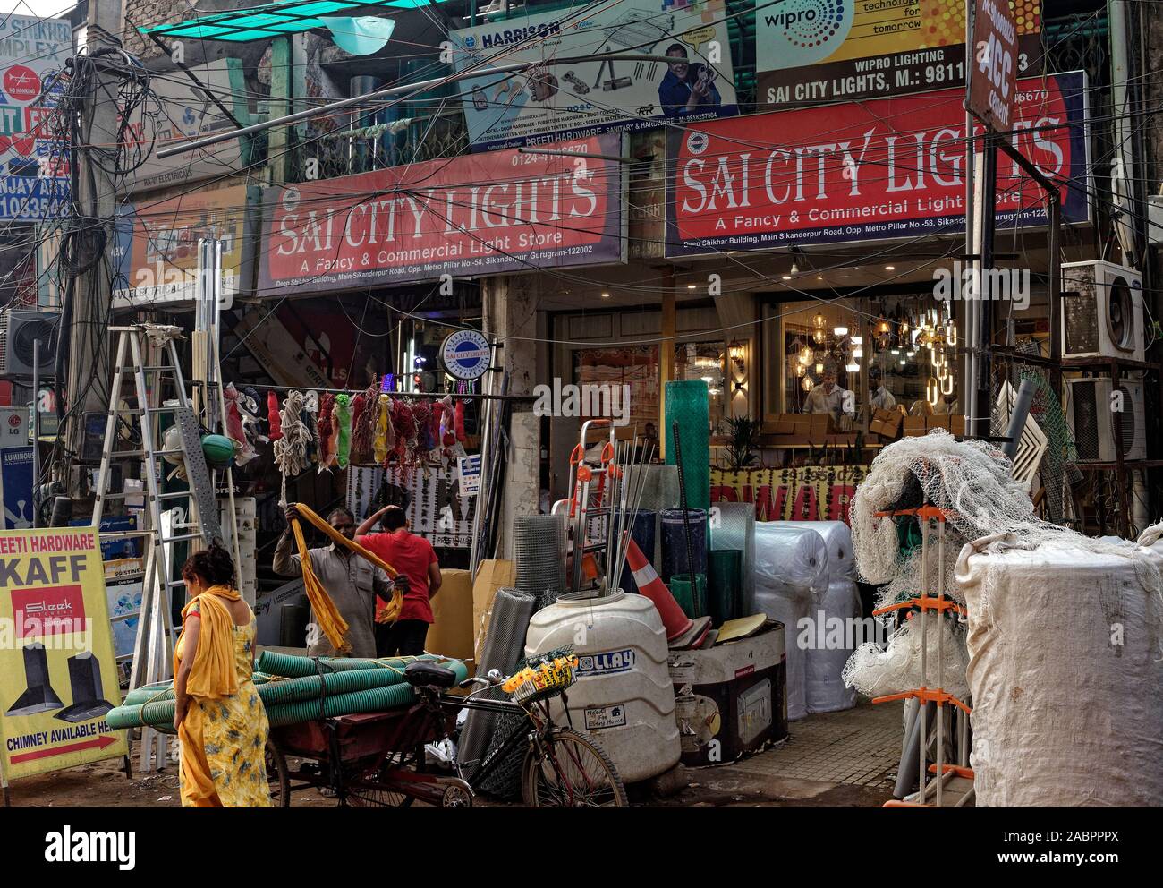 Sikandarpur Ghoshi village alongside the rapid metro, Gurgaon, India