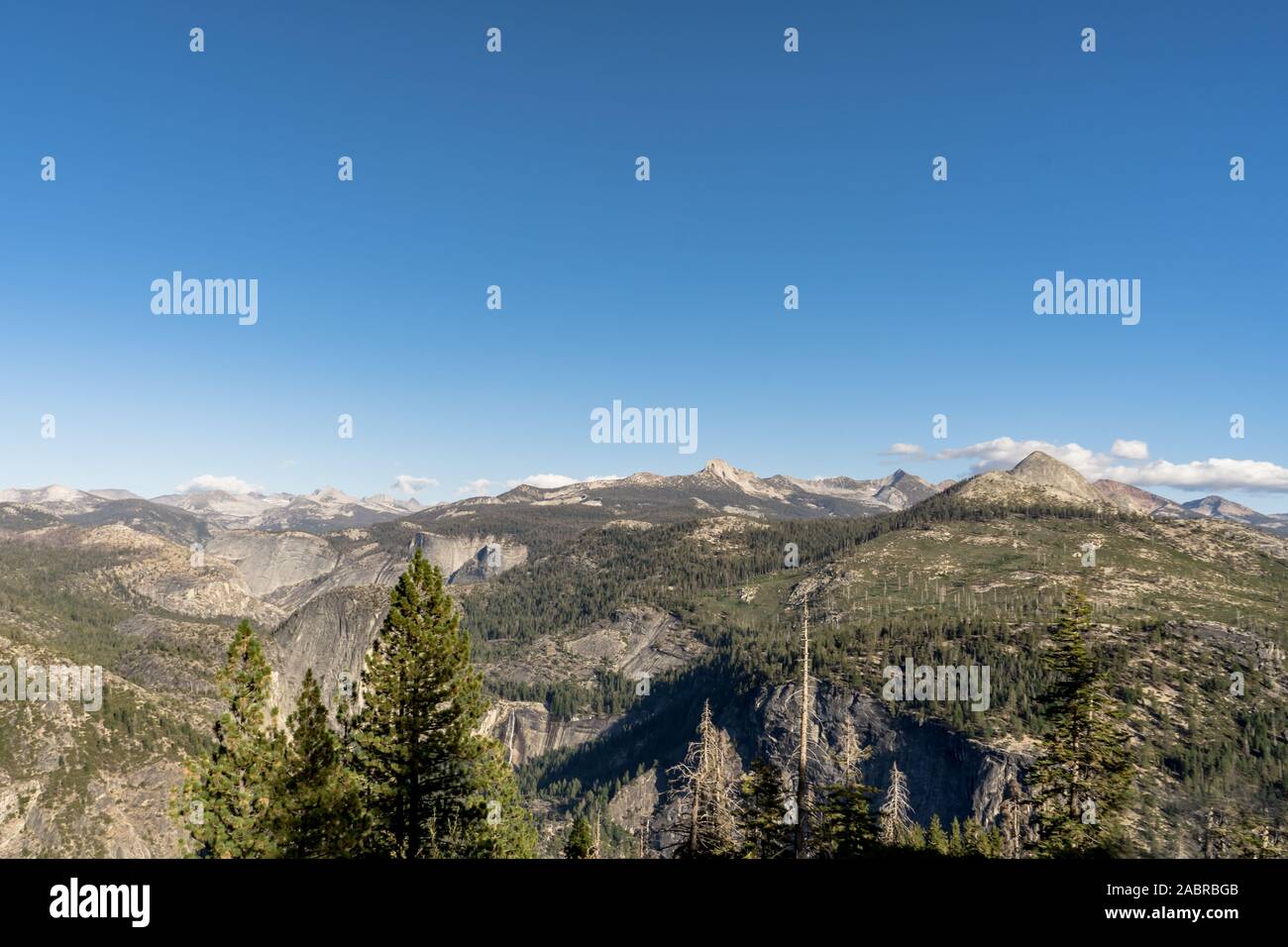Beautiful yosemite national park hi-res stock photography and images ...