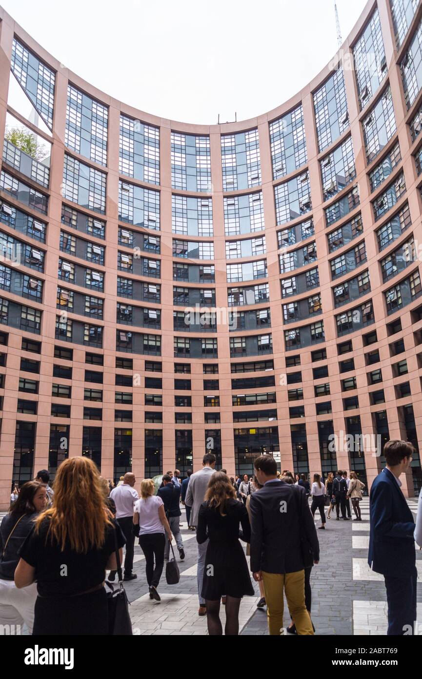 Visitors gather in Bronisław Geremek Agora, courtyard of the Louise Weiss  building, seat of European Parliament, Strasbourg, Alsace, Grand Est,  France Stock Photo - Alamy
