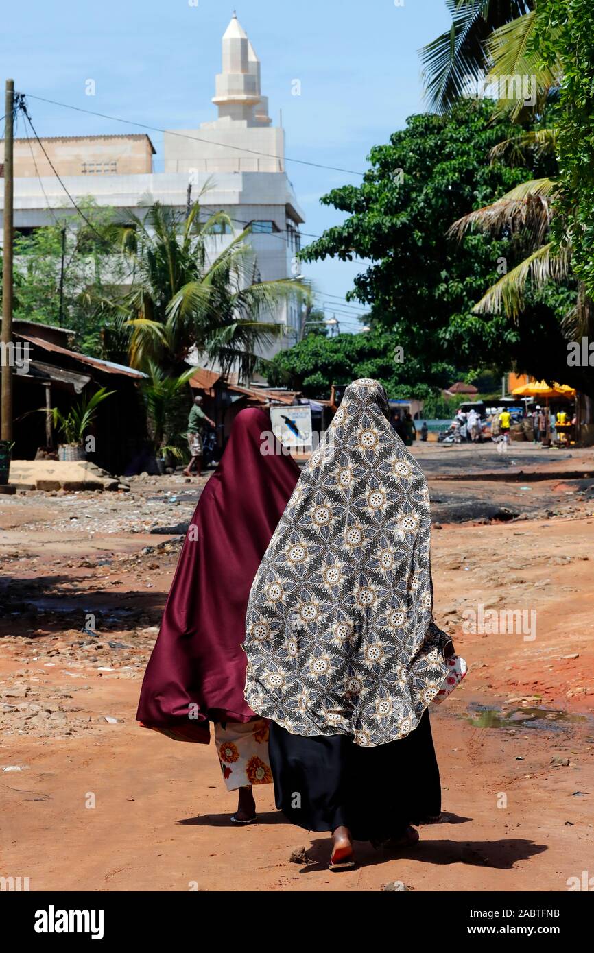 Muslim women wearing traditional arabic clothing hijab.  Lome. Togo. Stock Photo