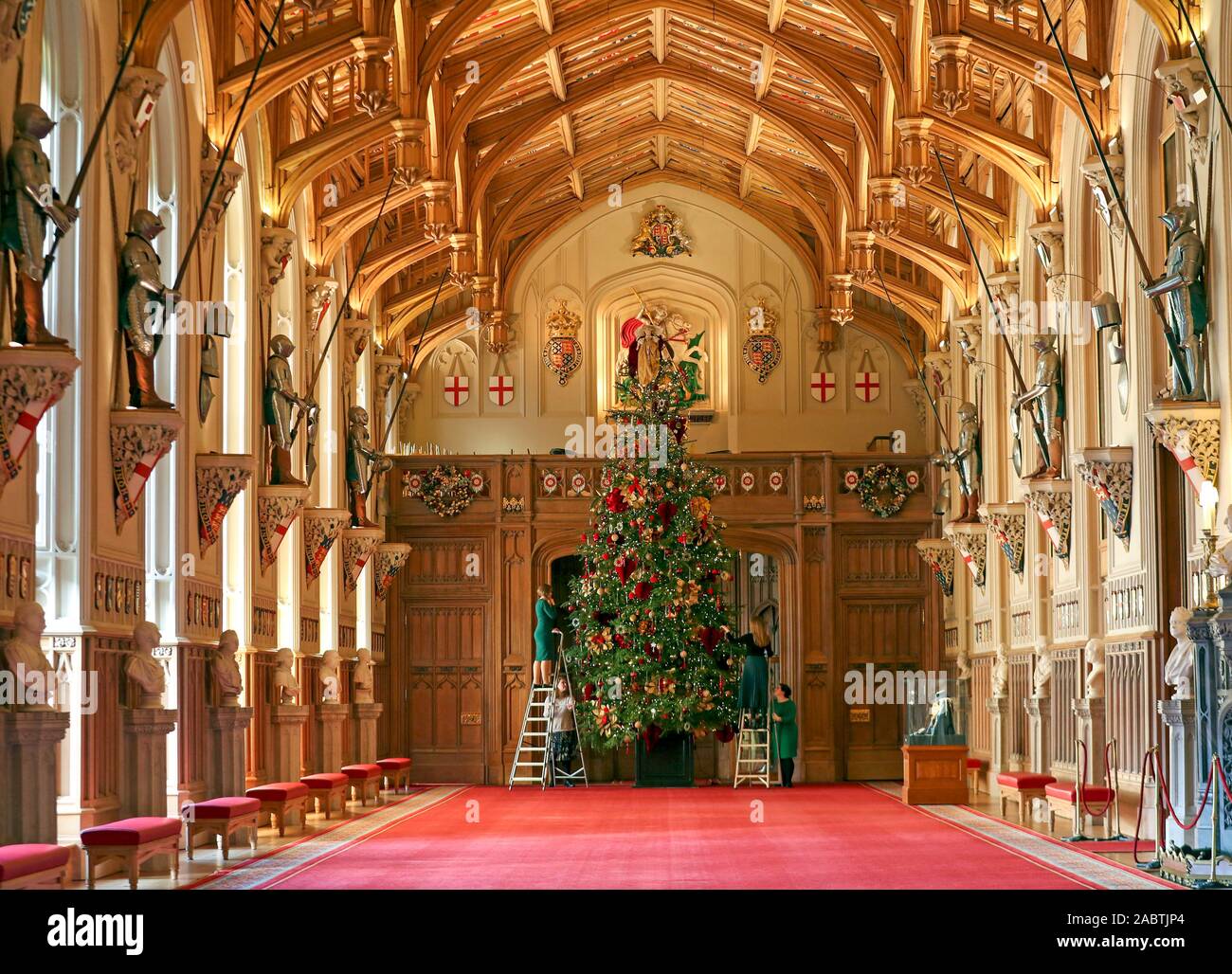 A tree in st georges hall windsor castle hi-res stock photography and ...
