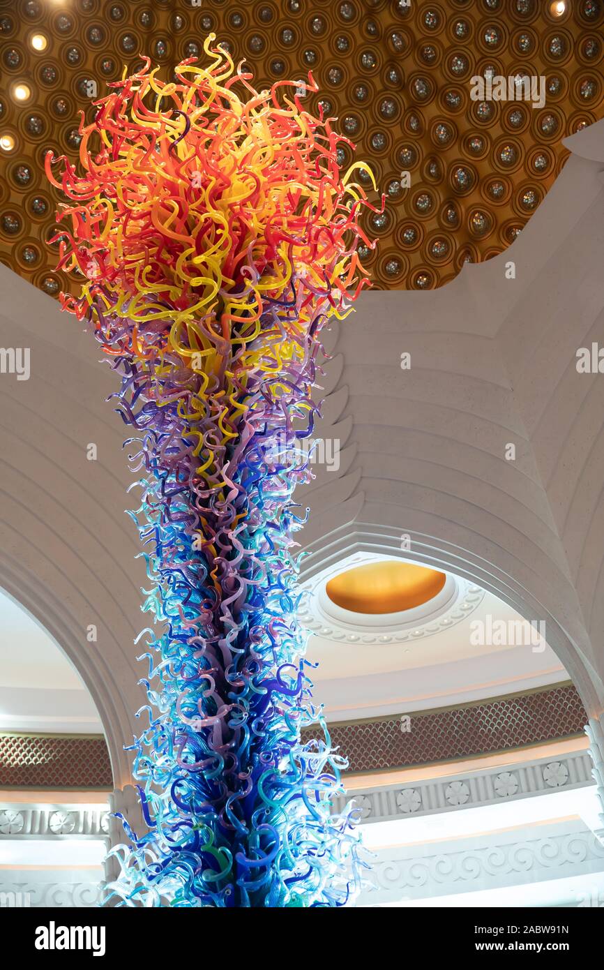 Interior of the Atlantis Hotel, on the palm in Dubai Stock Photo - Alamy