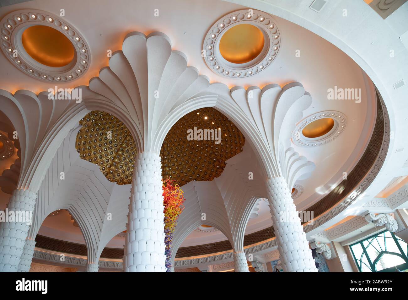 Interior of the Atlantis Hotel, on the palm in Dubai Stock Photo - Alamy