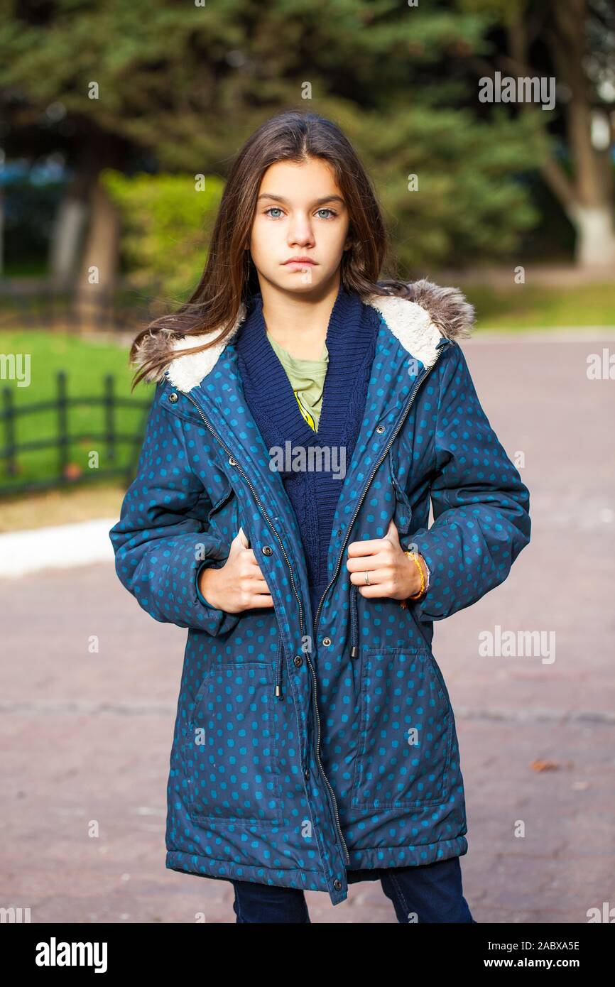 Young teenage hotsell girl fashion