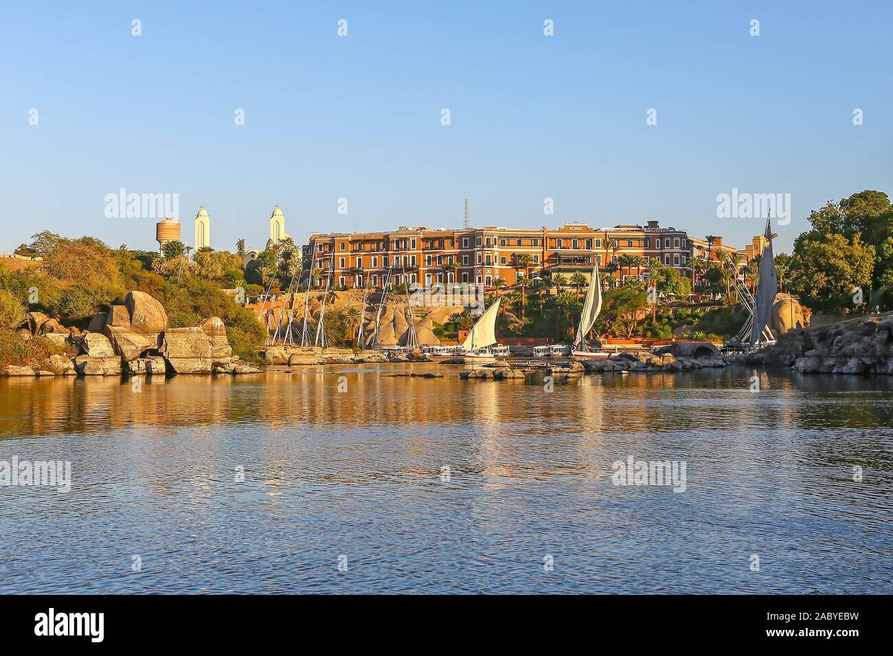 The Old Cataract Hotel, a historic British colonial-era 5-star luxury resort hotel located on the banks of the River Nile in Aswan, Egypt, Africa Stock Photo