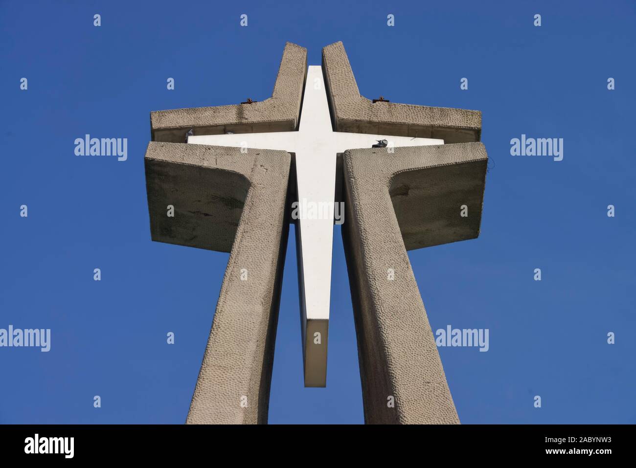 Kreuz, Neue Basilika Maria de Guadalupe, Mexiko Stadt, Mexiko Stock Photo