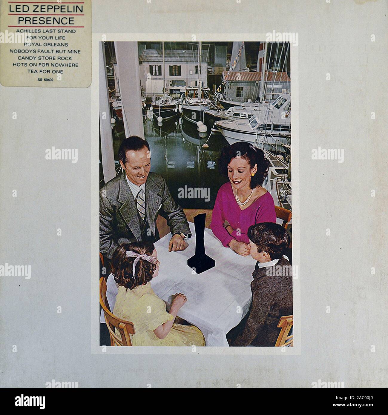 LED ZEPPELIN Presence - Vintage vinyl album cover Stock Photo - Alamy