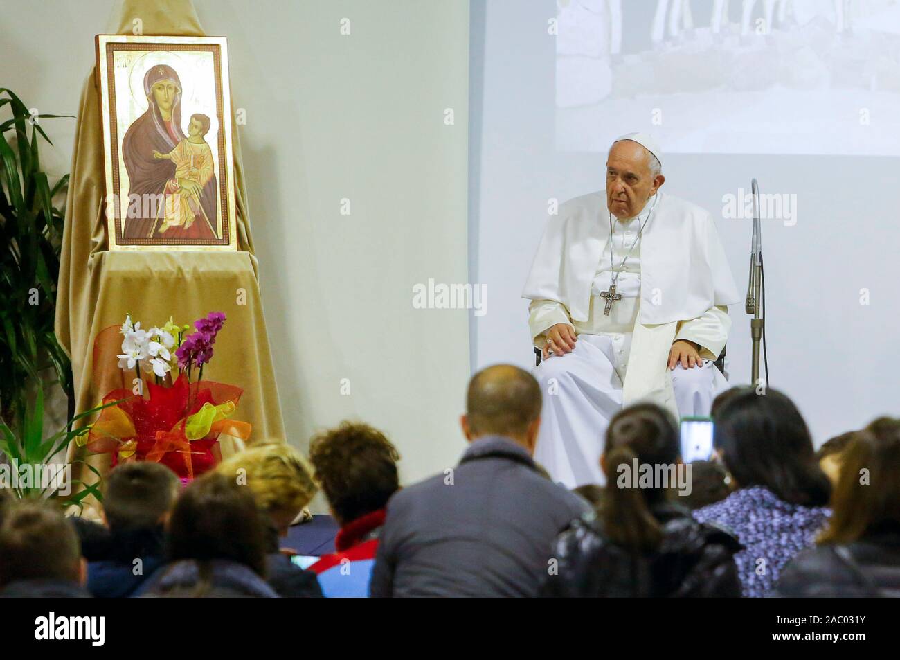Rome, Italy. 29th Nov, 2019. Pope Francis visits the Cittadella della Carita' (Citadel of Charity) on the occasion of the 40th anniversary of the establishment of Caritas charity organization in Rome. Credit: Riccardo De Luca Credit: Update Images/Alamy Live News Stock Photo