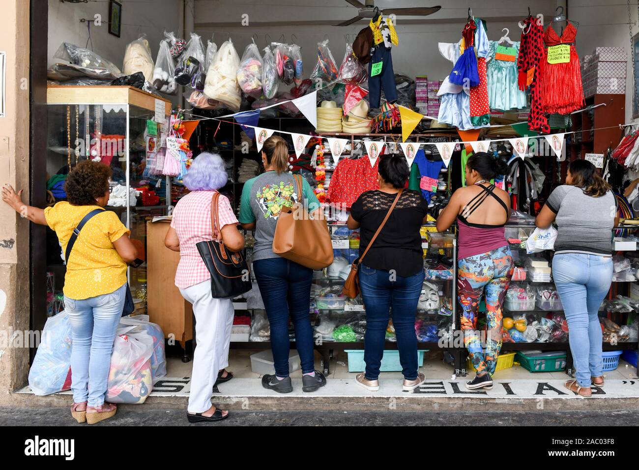 Women shopping downtown Merida, Mexico Stock Photo Alamy
